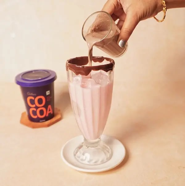 Rooh Afza Chocolate Milk Sharbat-Slowly layer the chocolate milk mixture