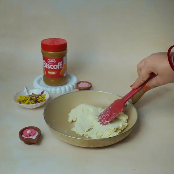 Sandesh Recipe With Biscoff-Stuffed Jolbhora: A Bengali Sweet With A Modern Twist - Stirring Chena Mixture
