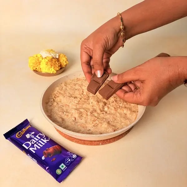 Semiya Payasam With Cadbury Dairy Milk Chocolate For Onam - Adding Chocolate Pieces