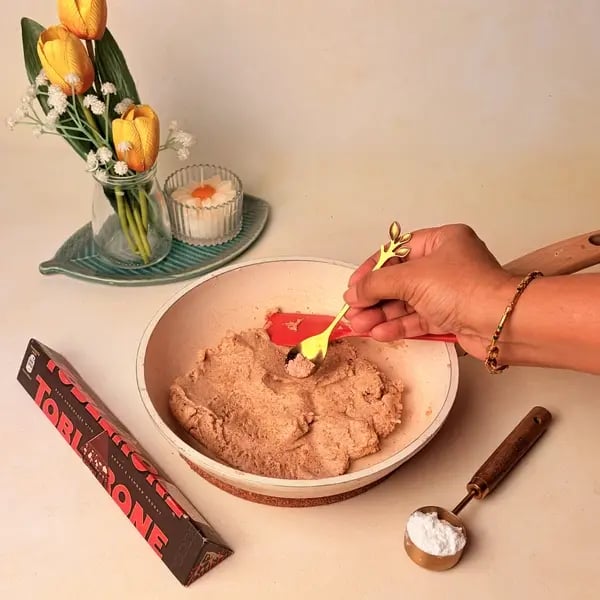 Singhare Ka Halwa Truffles: A Vrat-Friendly Navratri Sweet With A Toblerone Chocolate Center - Stirring Halwa Mixture