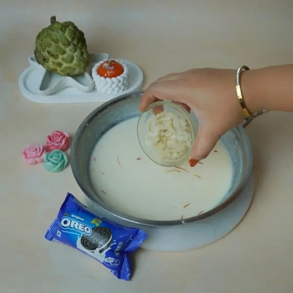 Sitaphal Basundi Recipe With Oreo: Give This Creamy Festive Dessert A Crunchy Twist - Folding Sitafal Pulp