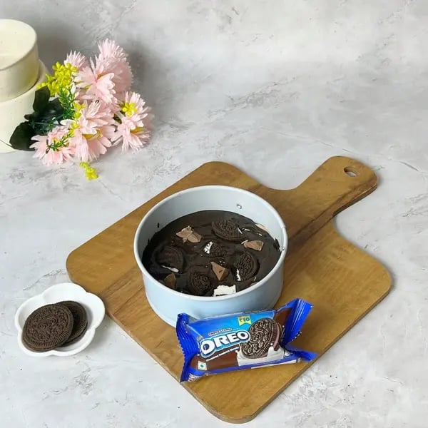 Super Easy Oreo Brownie Cake - Batter In Mould