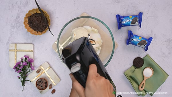 tasty-no-bake-oreo-cheesecake-step-3