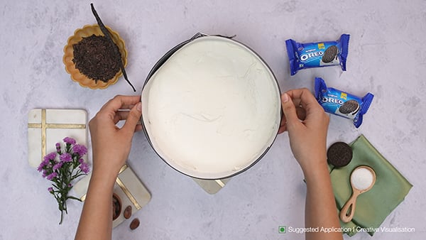 tasty-no-bake-oreo-cheesecake-step-5