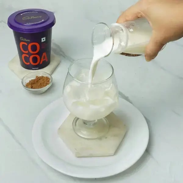 Thai Iced Cocoa Milk - Add a few ice cubes