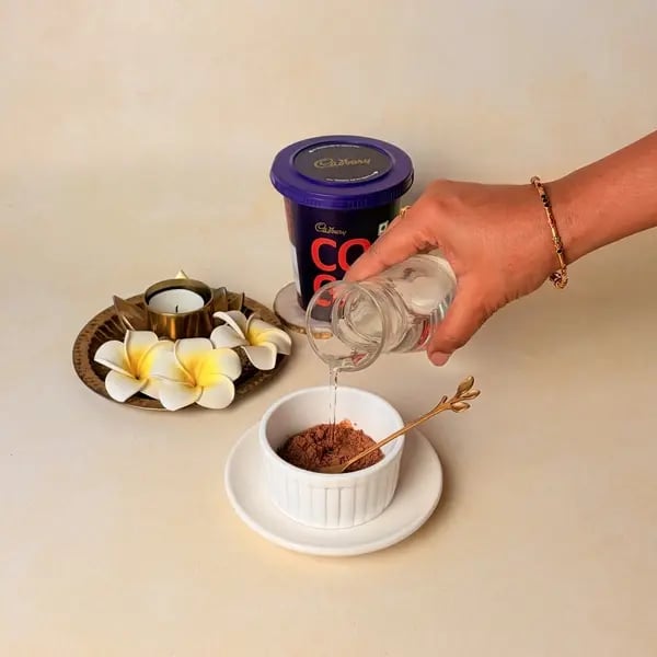 Tirunelveli Halwa Recipe For Onam: A Traditional South Indian Sweet - Mixing Cocoa Paste