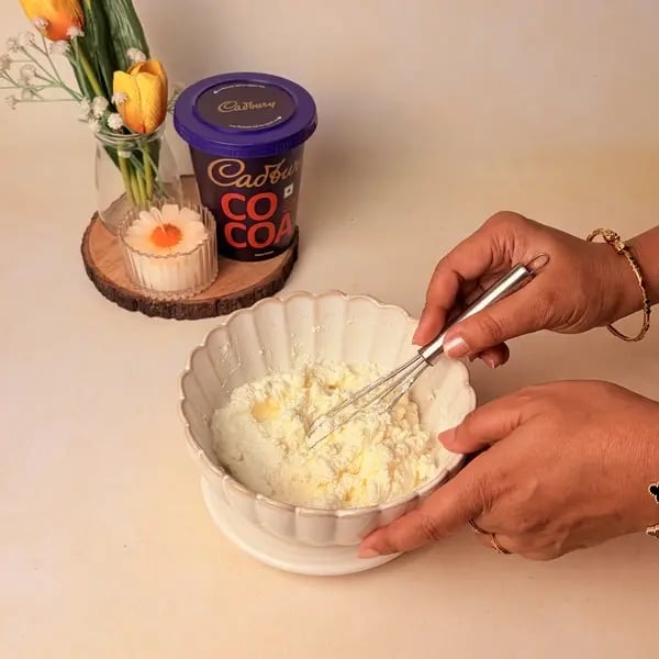 Traditional Bengali Mishti Doi Recipe With A Chocolatey Twist For Dussehra - Hanging Curd Muslin Cloth