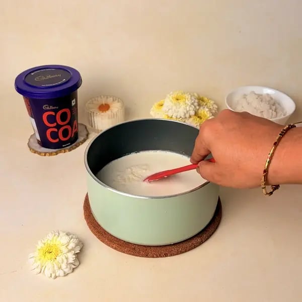Traditional Palada Payasam Recipe For Onam: Creamy Kerala Festive Sweet - Simmering Milk In Pan