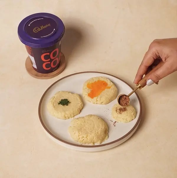 Tricolor Chocolate Flower Sondesh with Mawa and Pistachio for INDEPENDENCE DAY - Take the small portion and mix in cocoa powder