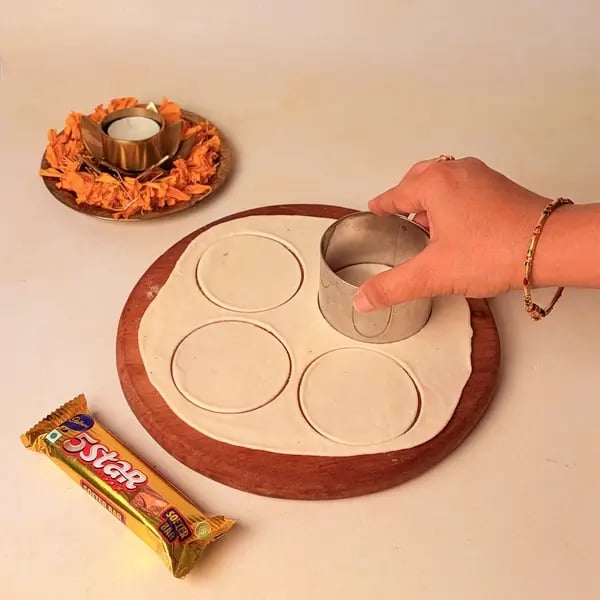 Try This Diwali Special Baked Gujiya Recipe With Cadbury 5 Star For Your Loved Ones - Rolling Dough Discs