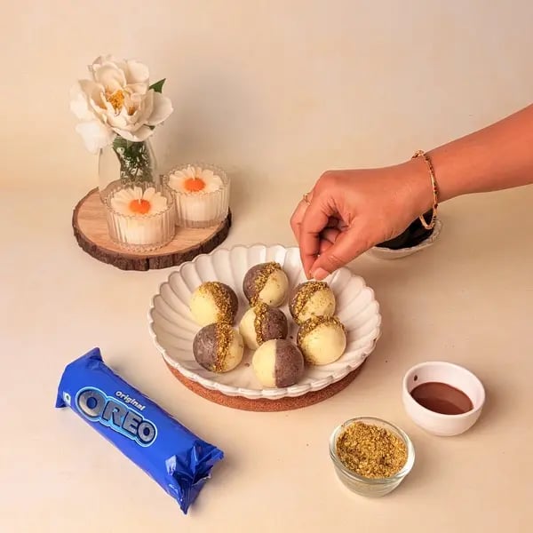 Two-In-One Malai Laddu With Oreo Twist For Navratri - Sprinkling Pistachios Chocolate