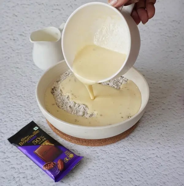Vanilla ice cream Cake with Bournville Layers - Add the wet mixture