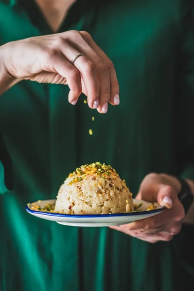 5 Easy Sooji Halwa with Pistachios Recipes to Sweeten Any Party