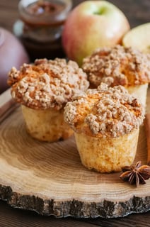 5 Expert Tips to Bake Perfect Apple Walnut Crumble Muffins with ...