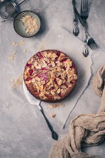 Almond Strawberry Cake with Bournville Chunks: A Decadent Delight