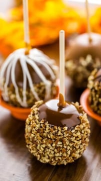 Canned Pumpkin Christmas Cake Pops: Fun And Easy Desserts For Holiday Parties