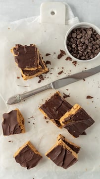 Chocolate And Peanut Butter Desserts With An Oreo Crunch