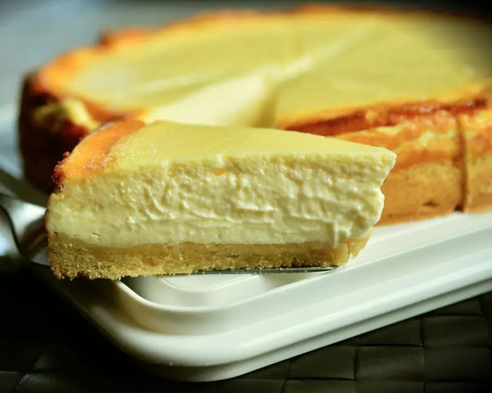 Perfectly Chilled Cheesecake