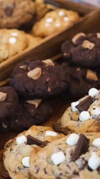 Condensed Milk and Cookies: Irresistible Combinations