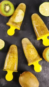 DIY Hawaiian Popsicles For Cool Summer Parties