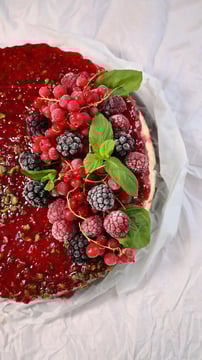 Easy Cherry Cheesecake Dessert: Simple, Delicious, And Elevated With Bournville