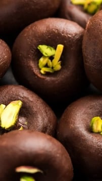 Elevate Peda With Silk Chocolate And Pistachios For Gudi Padwa Festive Treat