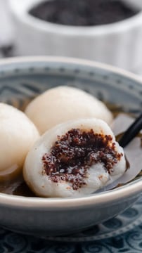 Fusion Rasmalai With Chocolate Sauce Recipe For A Modern Twist