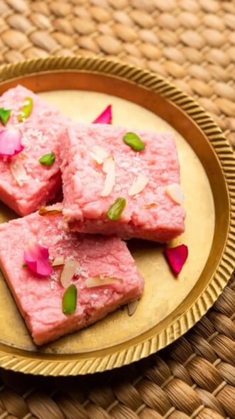 Gulkand Burfi With Bournville Flakes For World Milk Day