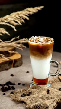 How To Make A Creamy Thandai Chocolate Almond Shake At Home