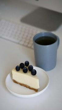How To Make A Vegan Cheesecake with Only Plant-Based Ingredients