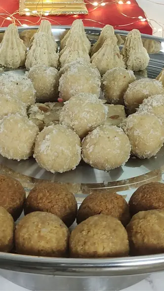 Maharashtrian Desserts: 7 Festive Sweets to Explore This Navratri