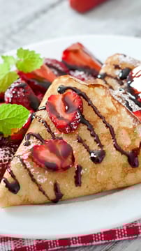 Make Soft Rice Pancakes For Yaosang With Chak-Hao And Jaggery