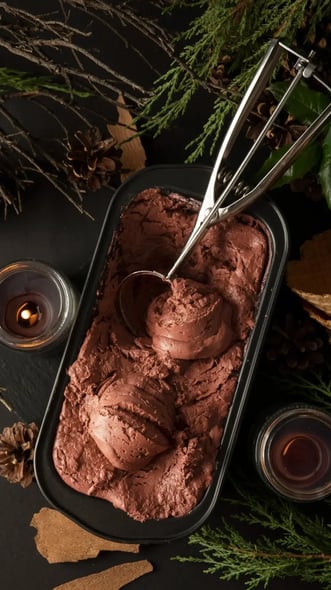 Molasses Ice Cream: The Ultimate Party Treat