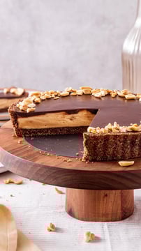 Molasses Pies & Tarts: Elegant Desserts For Any Occasion