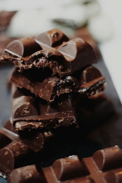 must-have-cadbury-bournville-chocolate-flavors-for-your-special-celebrations-feature-image