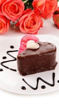 no-bake-heart-shaped-cake-recipe-for-easy-desserts