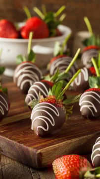 Silky Strawberries 5 Simple Ways To Make This Dessert Look And Taste Luxe