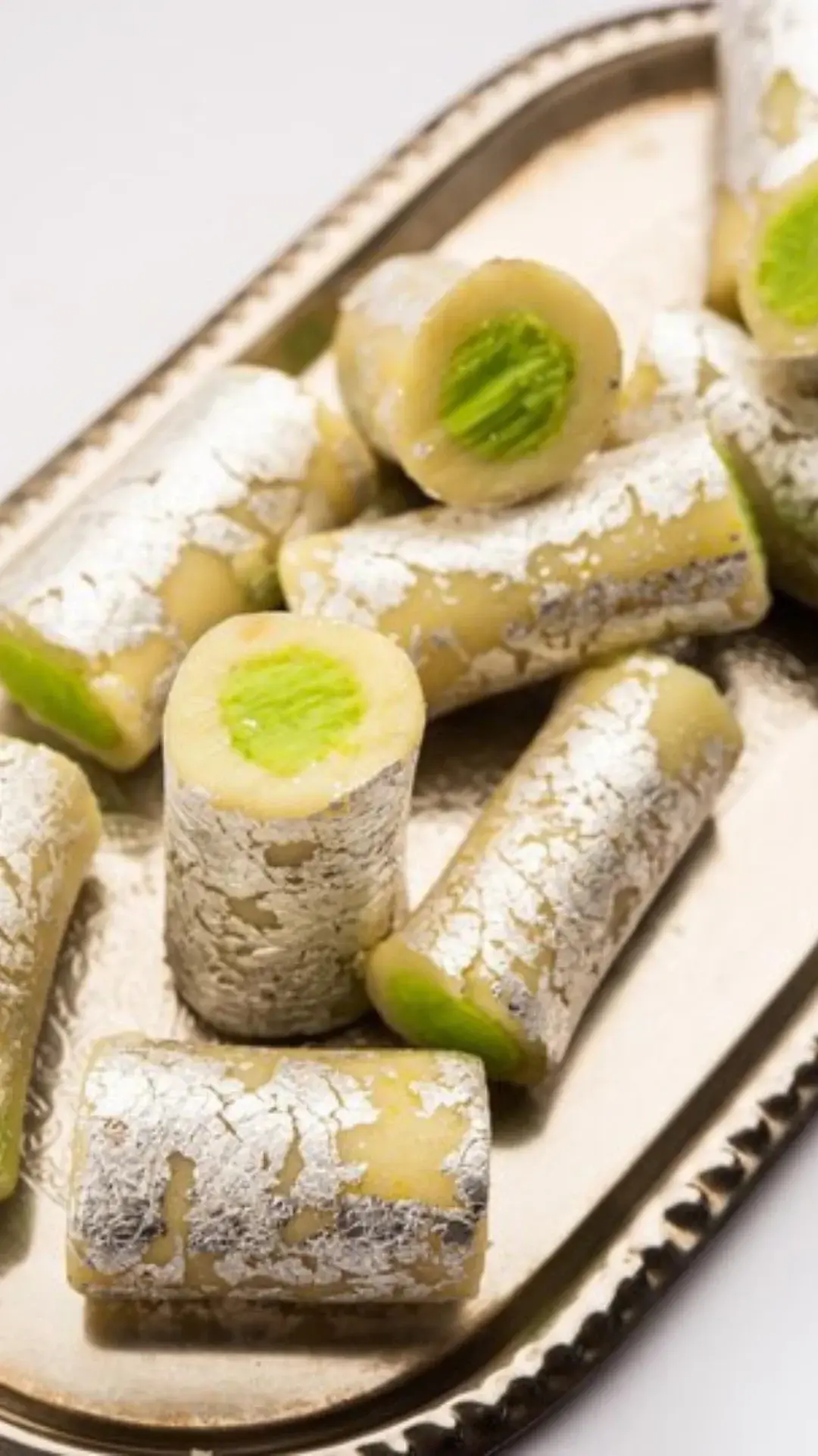 vegan-diwali-dessert-recipes-dairy-free-and-delicious-options-feature