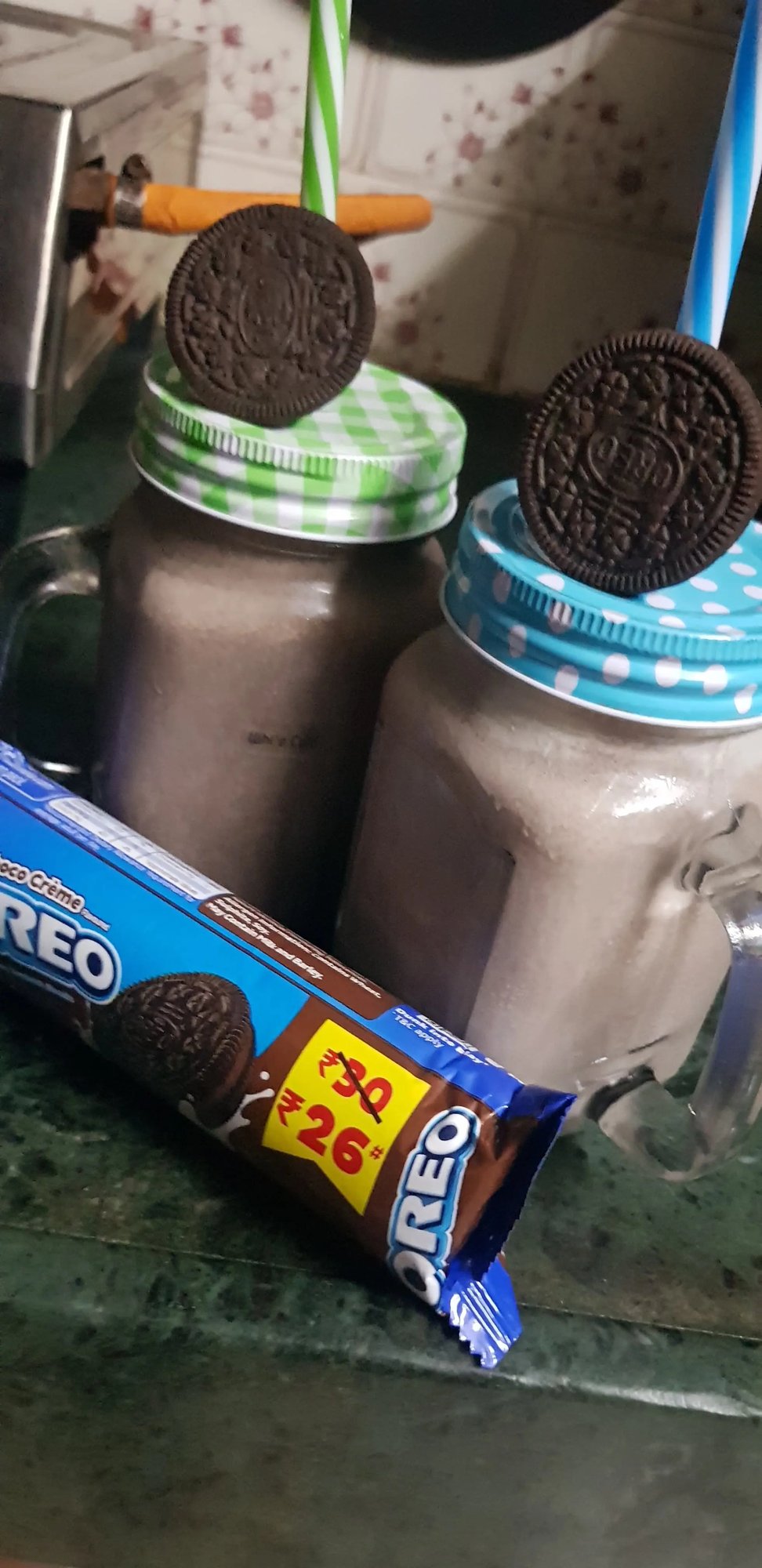 chocolate-oreo-milkshake-recipe-image