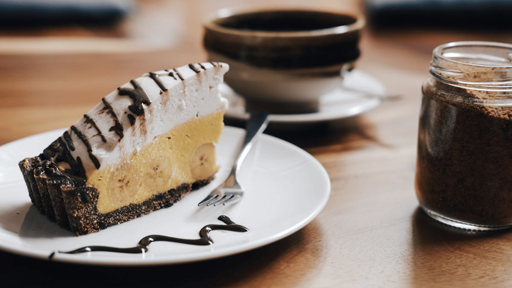 vegan-friendly-no-bake-recipe-makes-perfect-pie-crust-in-minutes-2