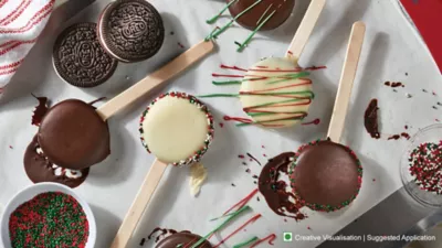 Holiday Oreo Cookie Pops: Delicious Treats on a Stick | Cadbury Desserts Corner