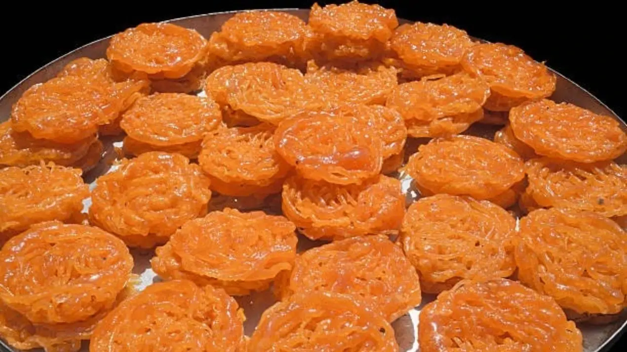 Gheeyar A Traditional Sindhi Sweet With A Crisp Structure