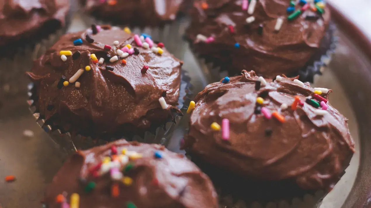 Moist Hazelnut Delight Cupcakes with Dairy Milk Chocolate: A Baking Guide