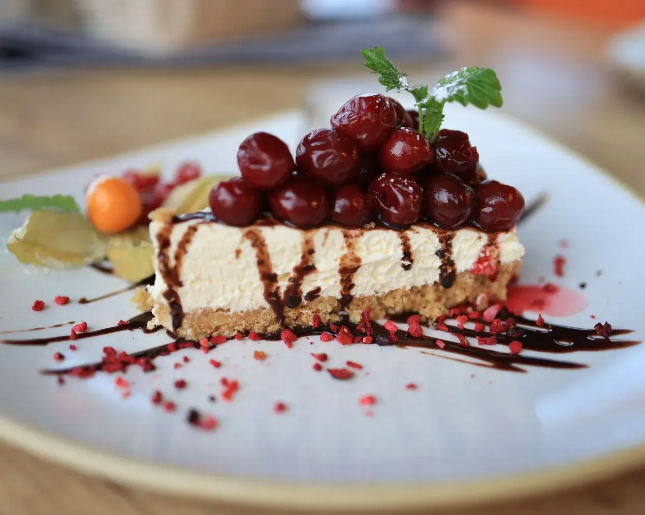 No-Bake Cheesecake Ideas to Impress Mom This Mother’s Day