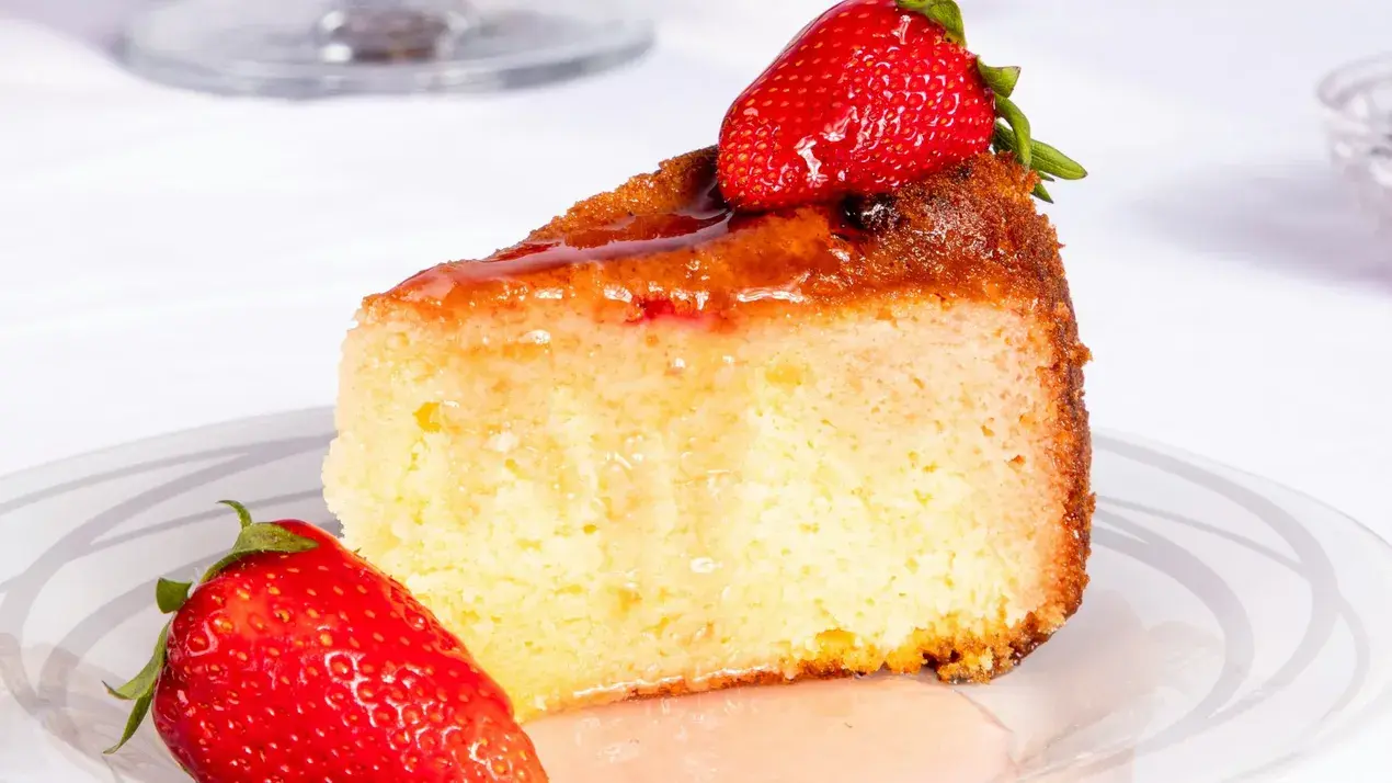 Rich Bournville Infused Strawberry Crunch Poke Cake Recipe