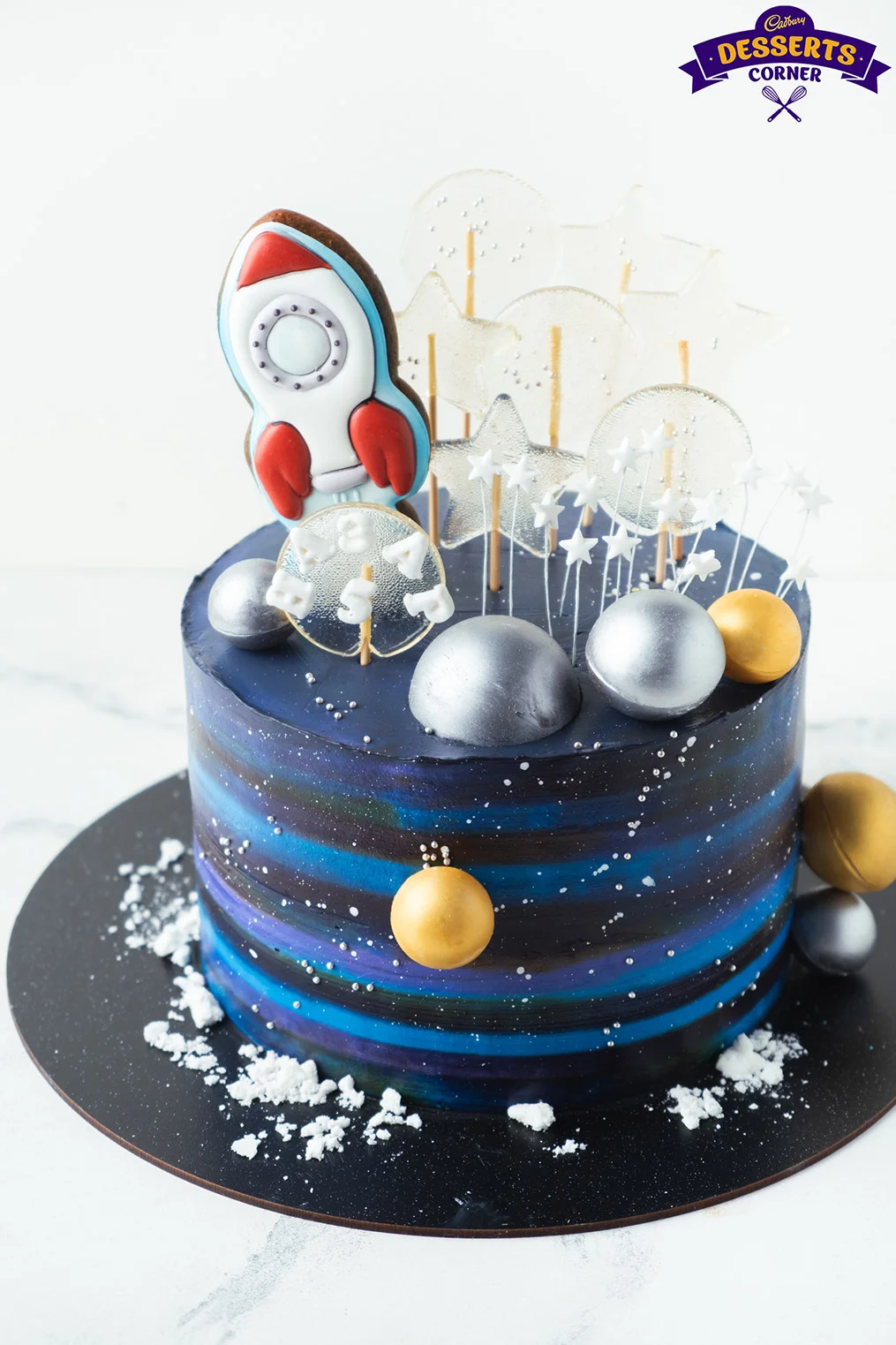 space-inspired-cake-2-istock_updated