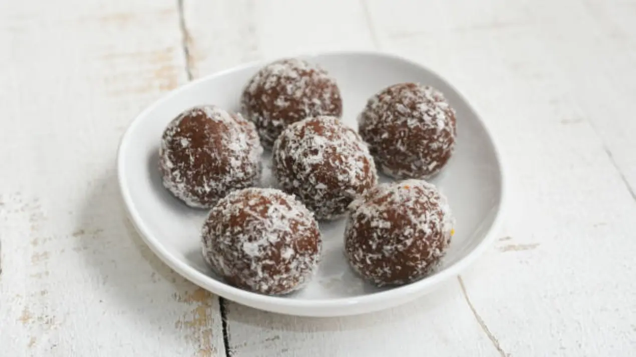 Ways to Make Gurpurab Special with Chocolate Cadbury Meets Tradition