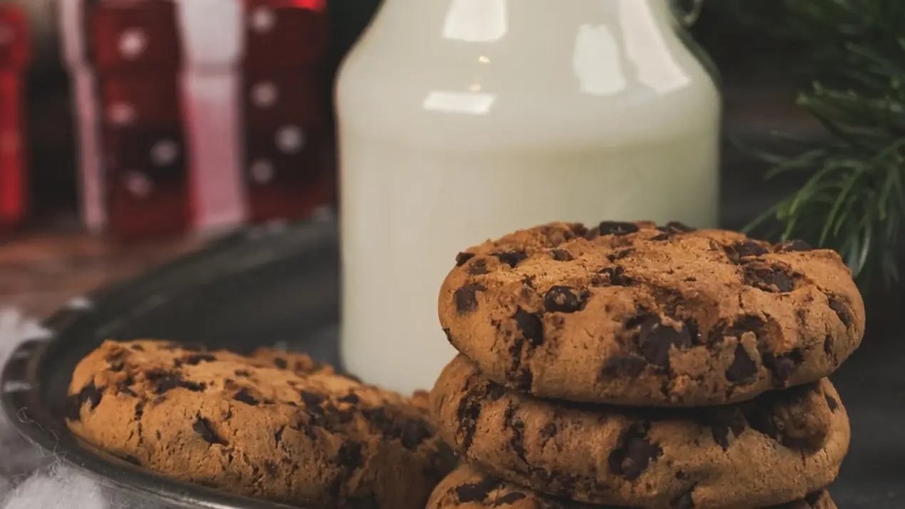What Are The Top 5 Baking Mistakes That Make Cookies Hard?
