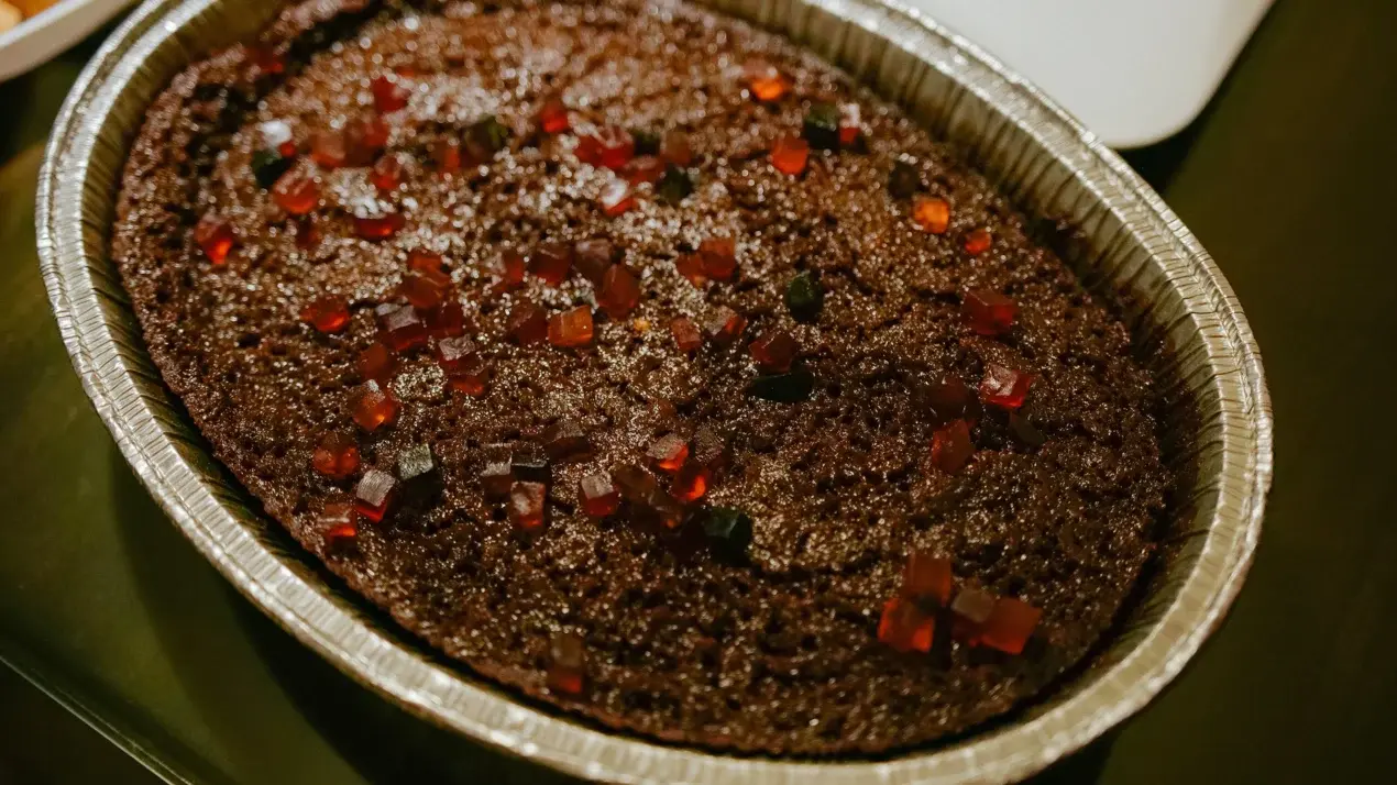 Why Plum And Chocolate Combination Works For Cake: Know How To Get It Right Every Time