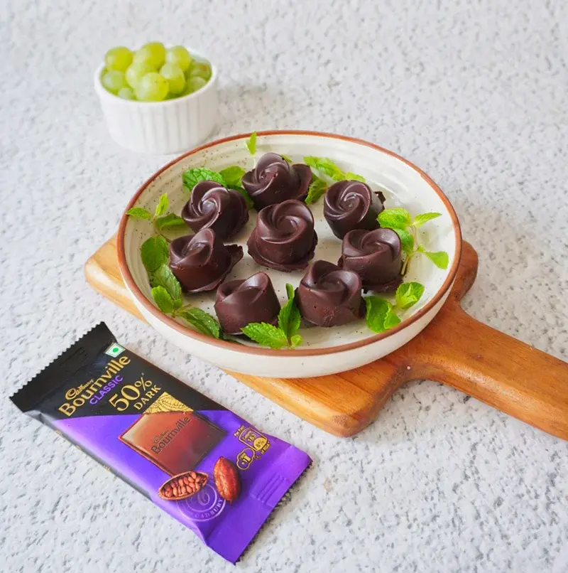 Bournville Chocolate Covered Grape Roses